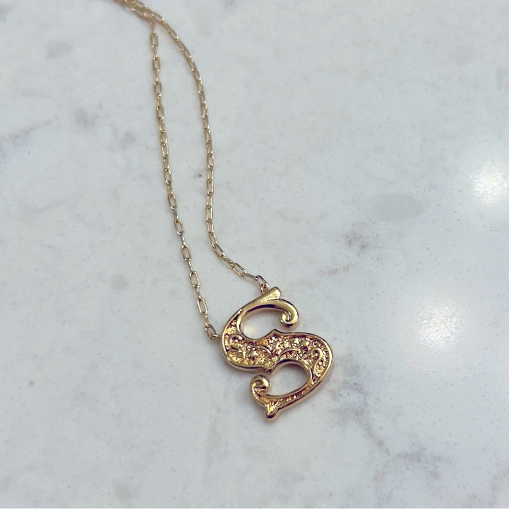 Gold Initial 'S' Pendant Necklace